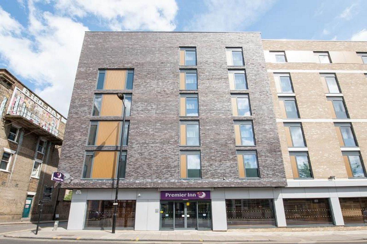 Premier Inn London Hackney Esterno foto